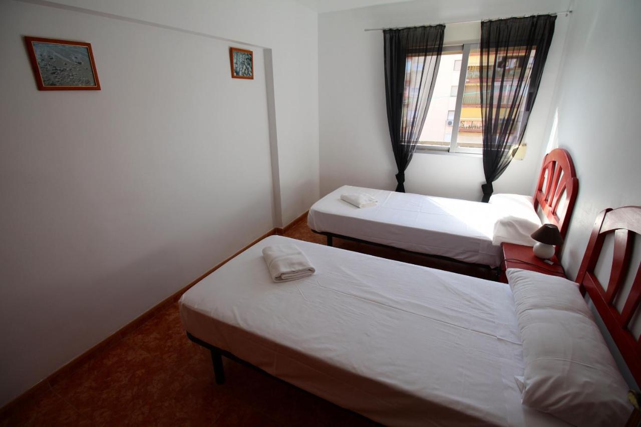 Apartamento Benidorm 3 المظهر الخارجي الصورة