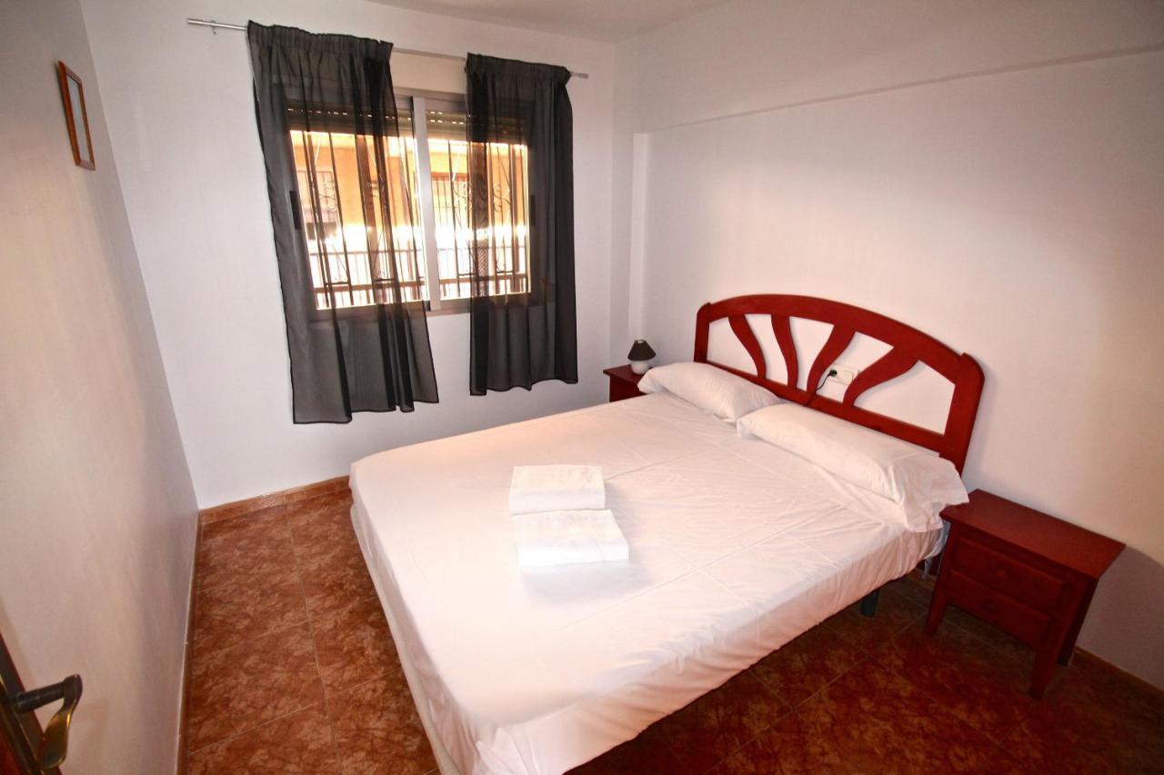 Apartamento Benidorm 3 المظهر الخارجي الصورة